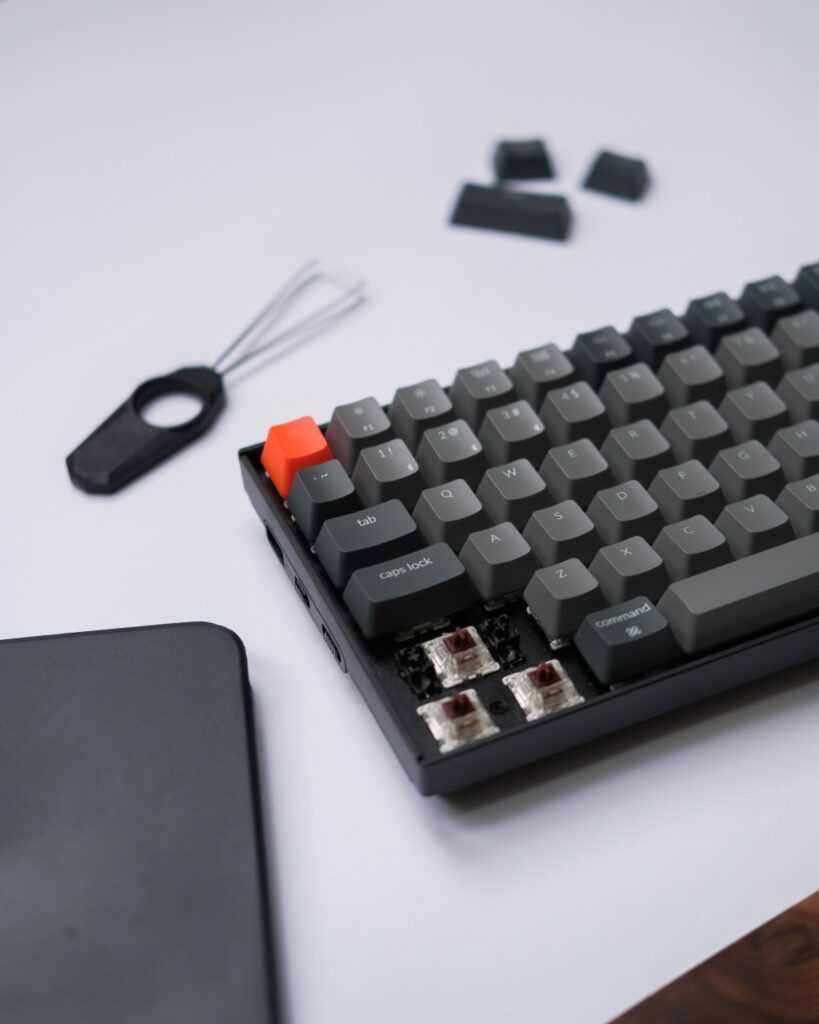 Teclado mecánico con interruptores individuales